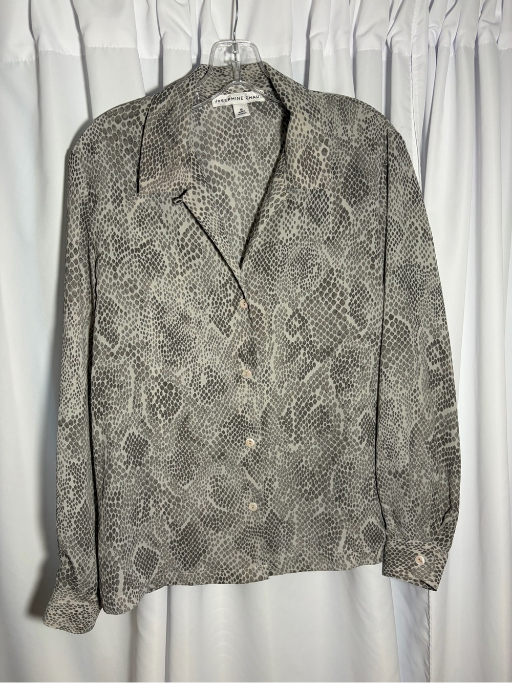 JOSEPHINE CHAUS Beige Snakeskin Print Blouse size 10
